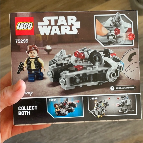 LEGO Star Wars Millennium Falcon Microfighter - Picture 4 of 5